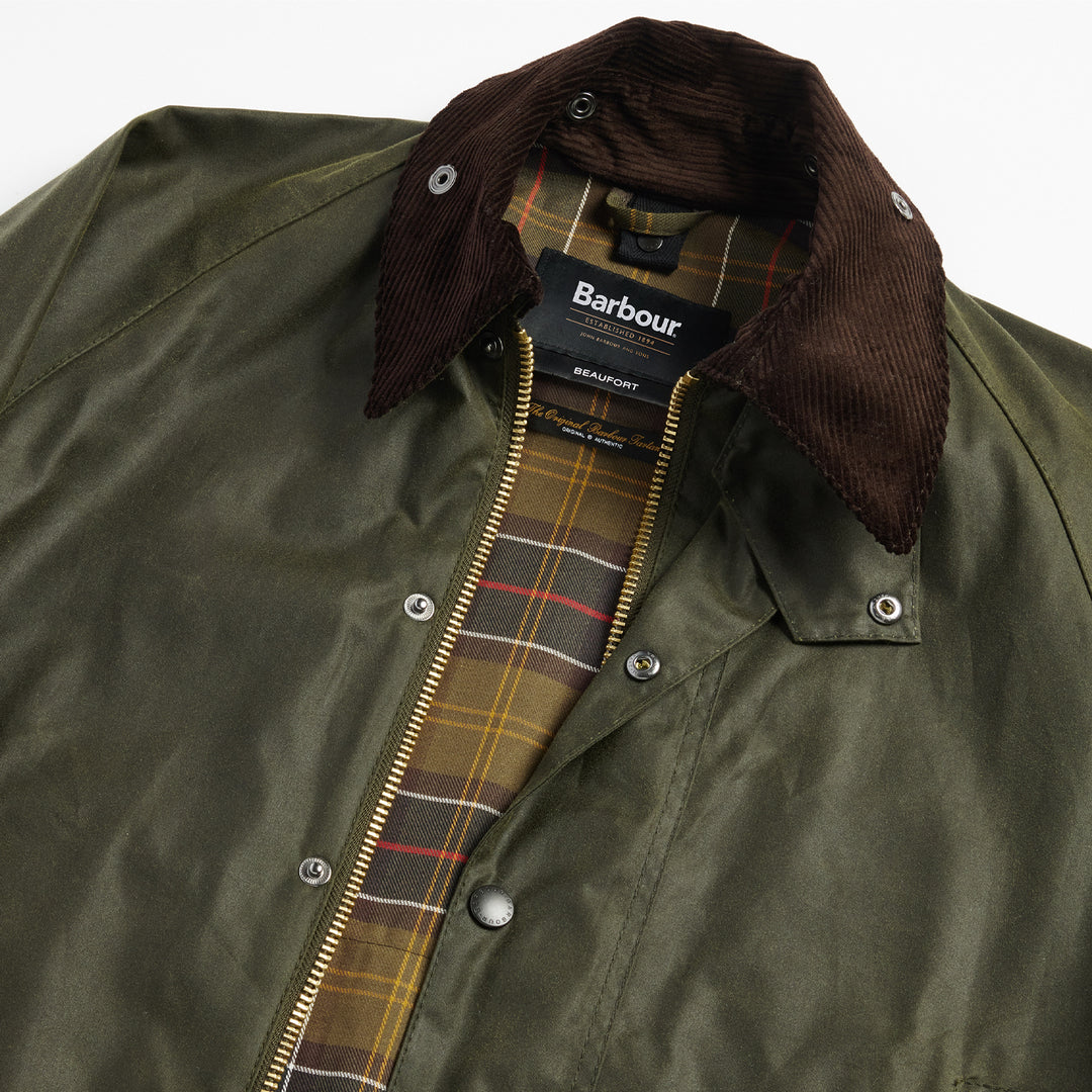 Barbour BEAUFORT カーキ Barbour Beaufort Waxed Jacket - Olive. Shop Men's Coats. Premium